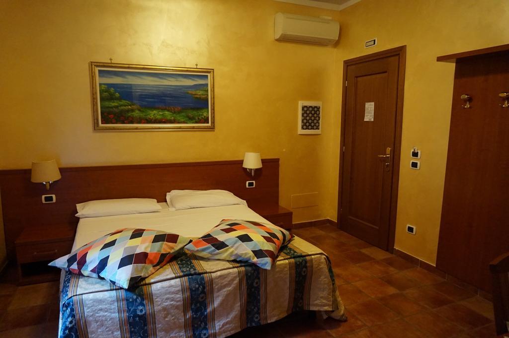 Hotel Maryelen Roma Cameră foto
